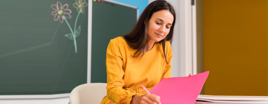 What is the role of a good teacher in a student’s life | PSS Blog